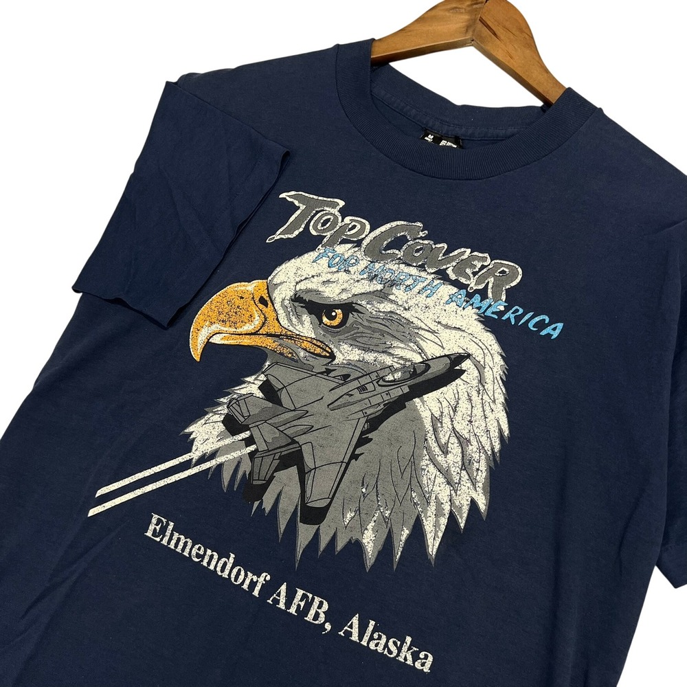 Vintage 80s Elmendorf Air Force Base T-Shirt Mens M Single Stitch Made in USA‎